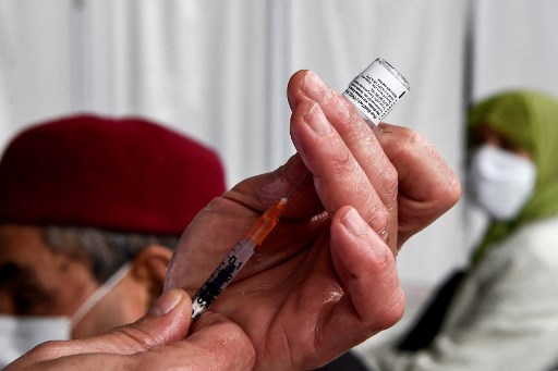 La Tunisie à la recherche de vaccins pour relancer son économie
