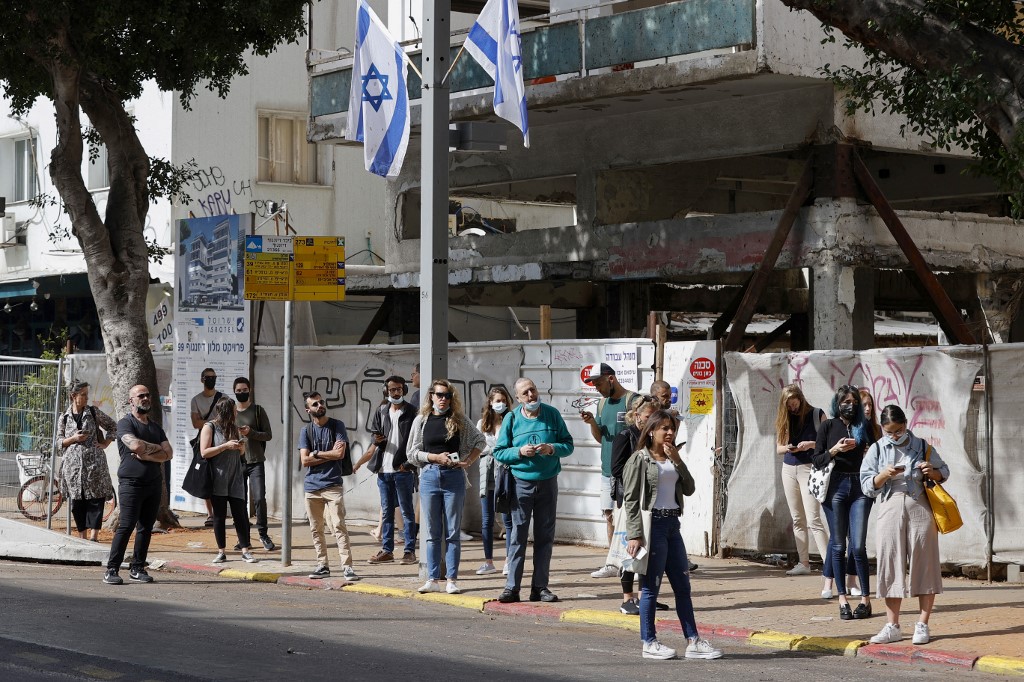Virus: Israël met en garde contre une «nouvelle vague» après une hausse des cas