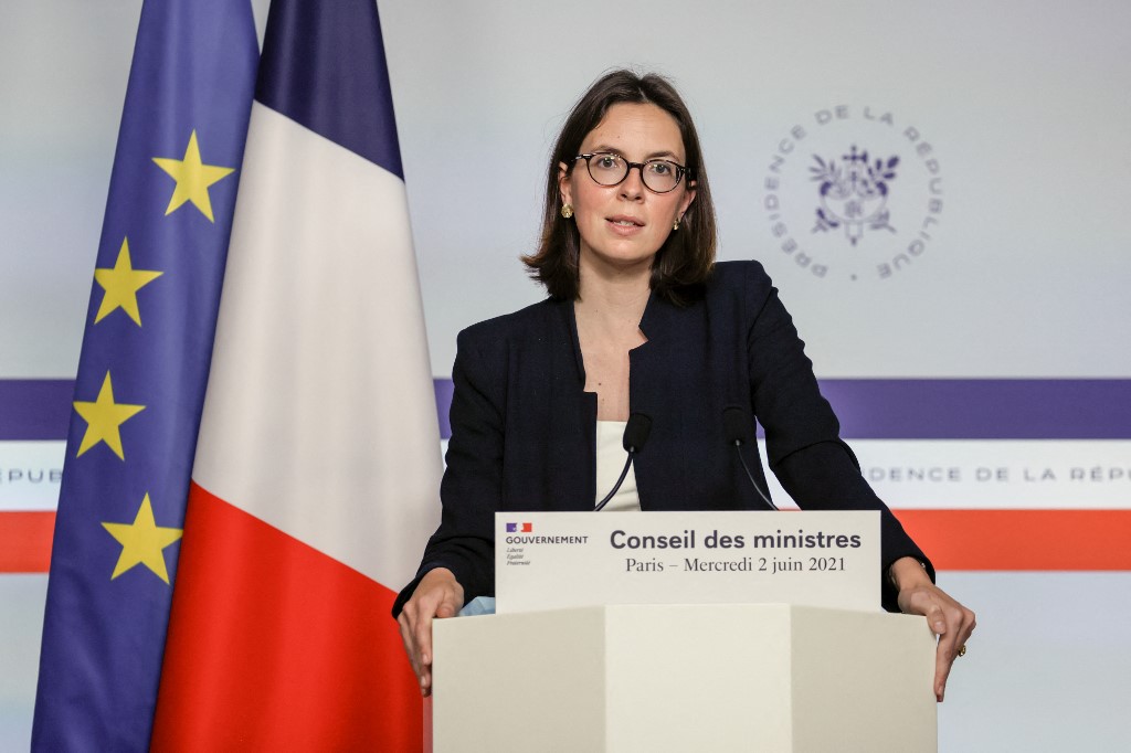 France: étape clé vers la suppression de l'école des élites
