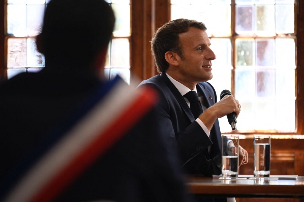 Covid-19: Macron contre la vaccination obligatoire «à ce stade»
