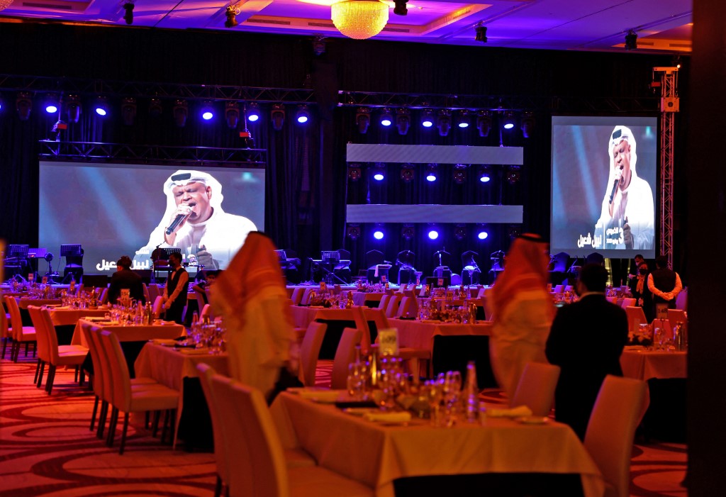Une photo prise le 3 juin 2021 montrele théâtre accueillant le premier concert dans la capitale saoudienne Riyad depuis le début de la pandémie de COVID-19. Fayez Nureldine / AFP