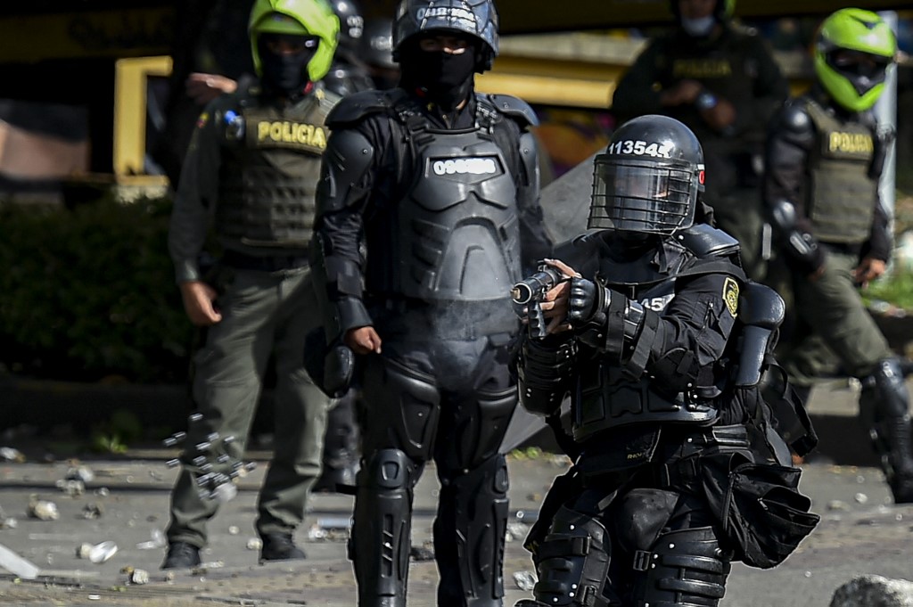 Colombie: la police critiquée pour la répression des manifestants va être réformée