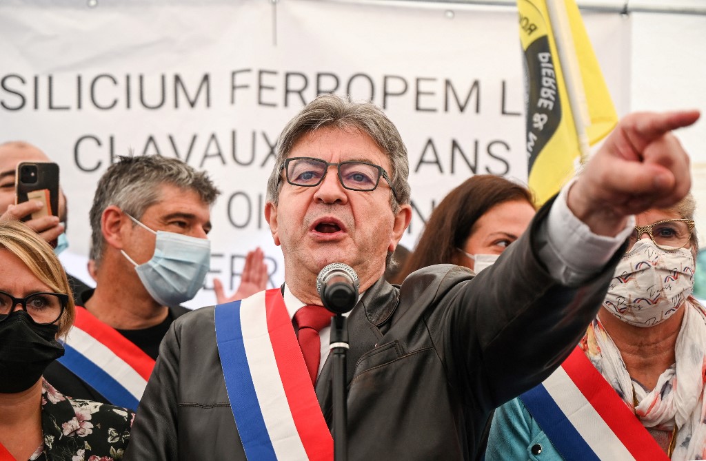 «Jean-Luc Mélenchon n'est pas complotiste», assure Clémentine Autain