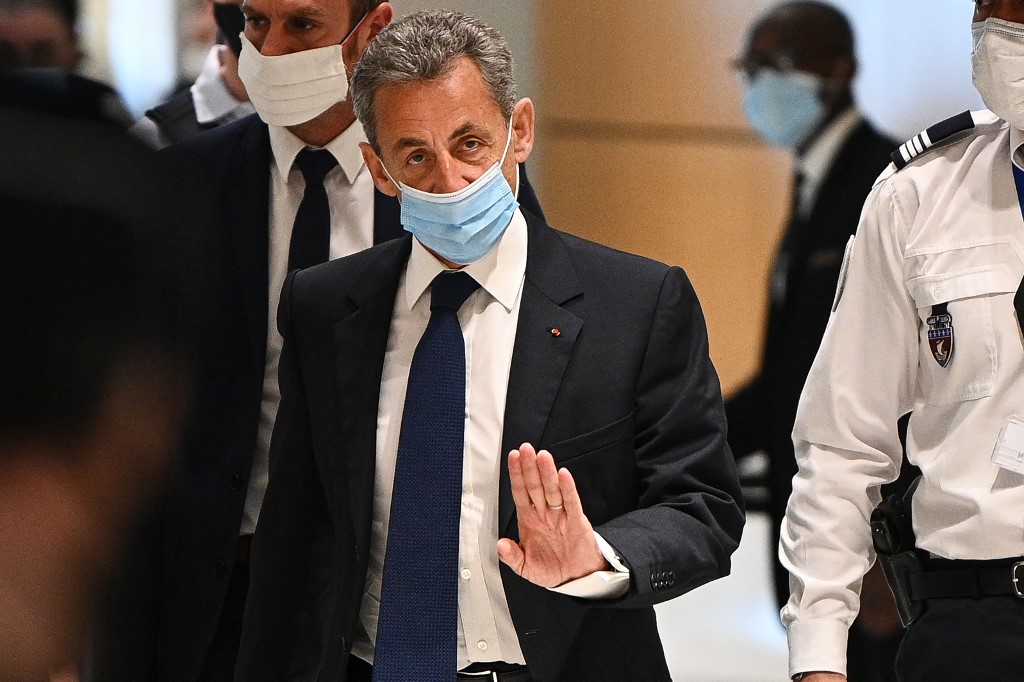 Procès Bygmalion: la campagne qui s'emballe «c'est une fable», s'emporte Sarkozy