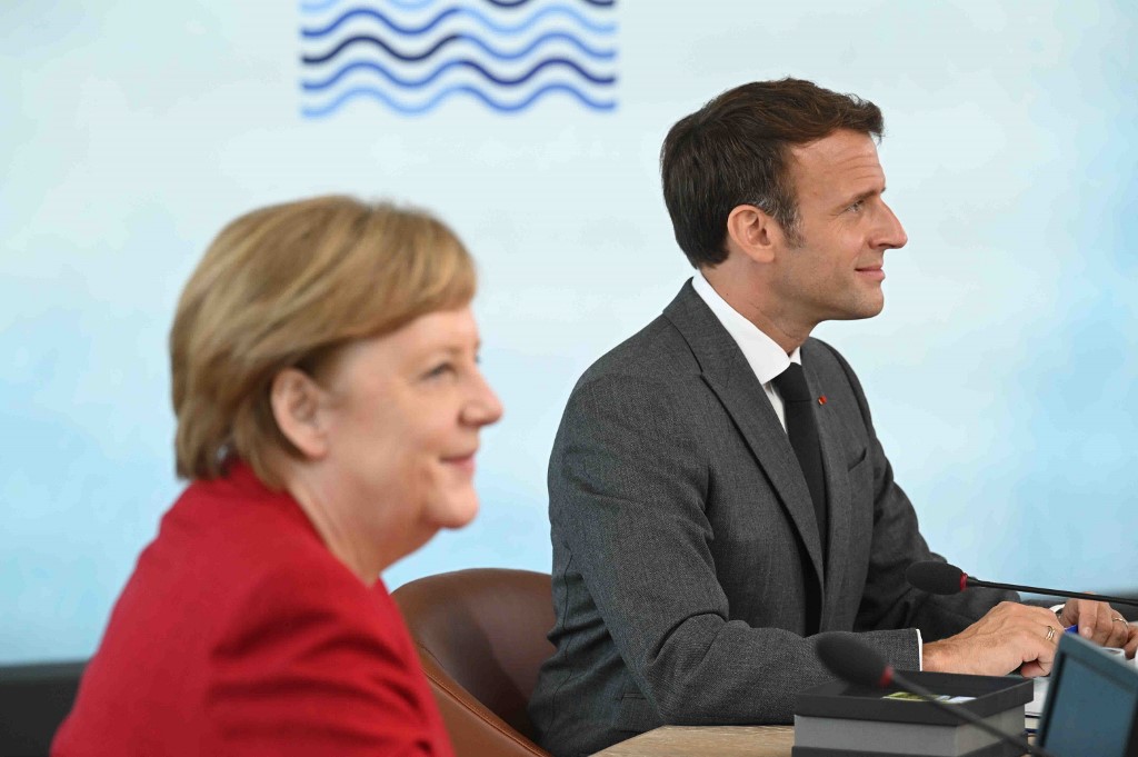 Macron reçu vendredi par Merkel à Berlin