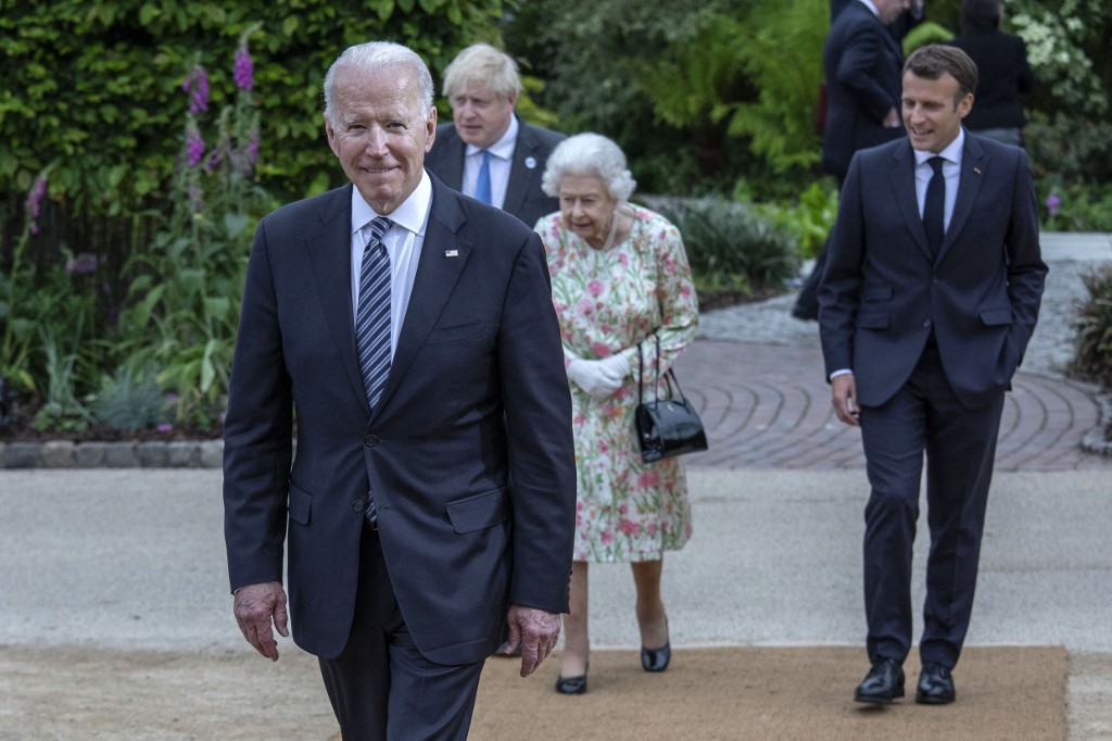 Biden, l'offensive de charme, le jeu des contrastes avec Trump