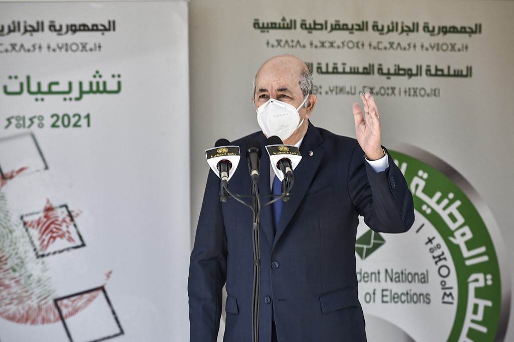 Algérie: début des consultations pour la formation d'un nouveau gouvernement