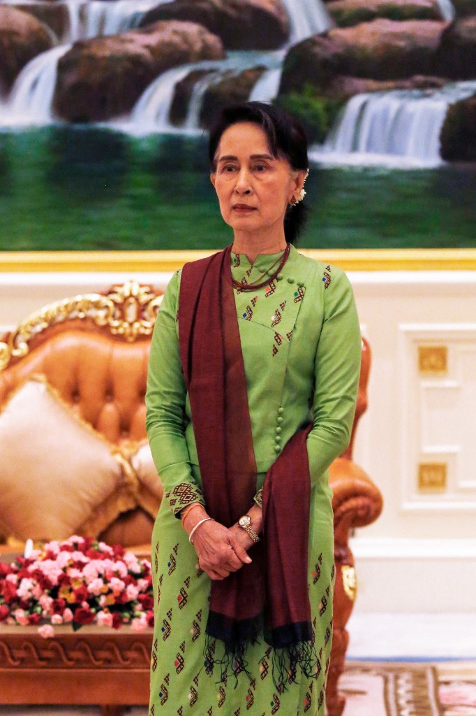 Birmanie: ouverture du premier procès contre Aung San Suu Kyi