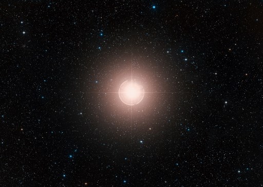 La Bételgeuse continuera à illuminer l'Univers