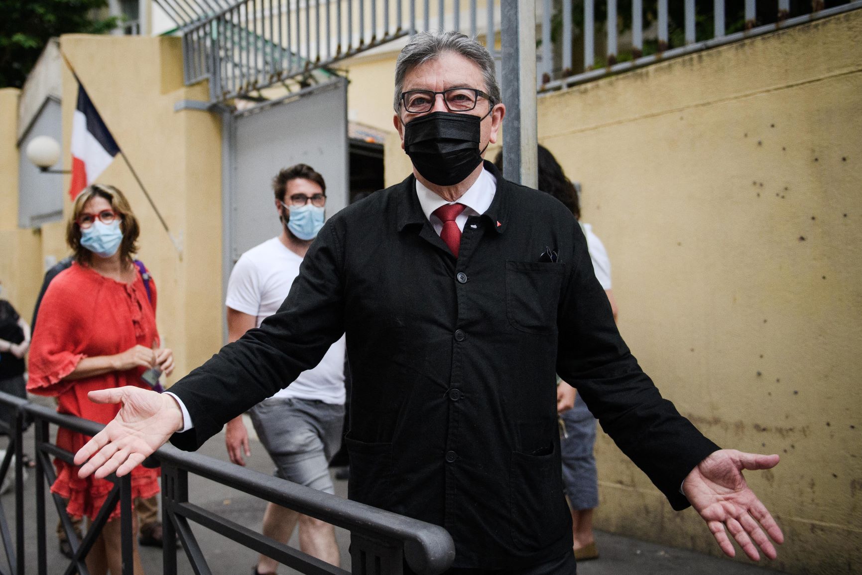 Régionales: attaqués, les Insoumis se défendent d'être des «ennemis de la République»