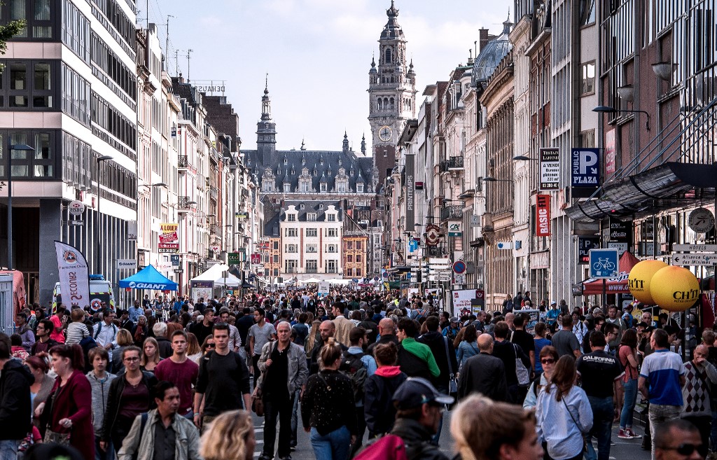 Braderie de Lille: Aubry annonce l'annulation «par précaution» à cause de la Covid-19