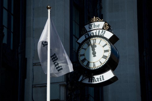 Extinction Rebellion déplore que le tabloïd The Daily Mail soit majoritairement contrôlée par «quatre milliardaires» au Royaume-Uni et l'accuse de ne pas rendre compte correctement de la crise climatique (Photo, AFP)
