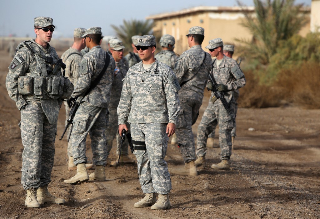 Irak: attaque à la roquette contre une base abritant des Américains