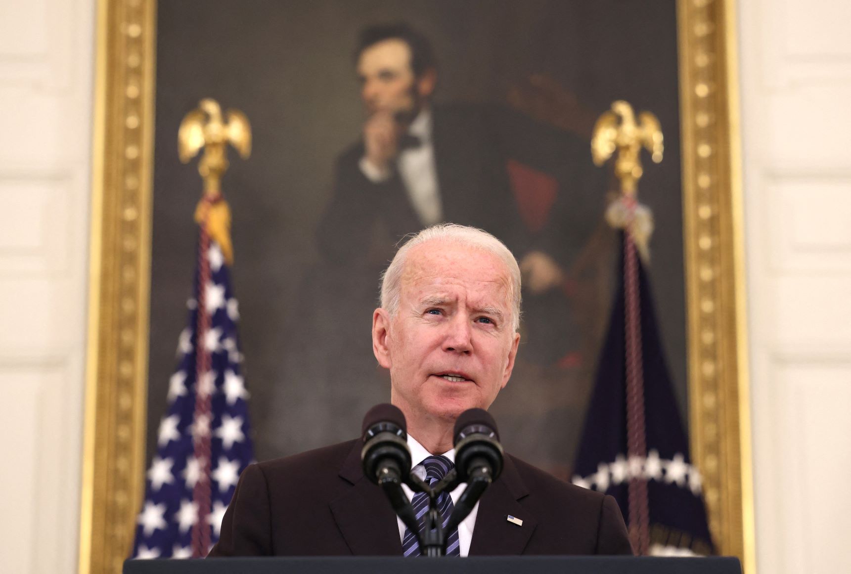 Biden appelle à limiter la circulation des armes à feu pour «sauver des vies»