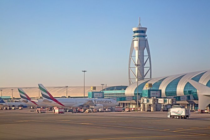 Le PDG des aéroports de Dubaï s’attend à ce que le passeport vaccinal remplace les tests PCR
