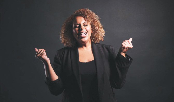 Ancienne reporter et chanteuse de jazz et de blues, Loulwa Al-Sharif chante depuis sept ans. La chanteuse fait parler d’elle depuis des années, livrant des notes aiguës et graves avec passion (Photo, Fournie)