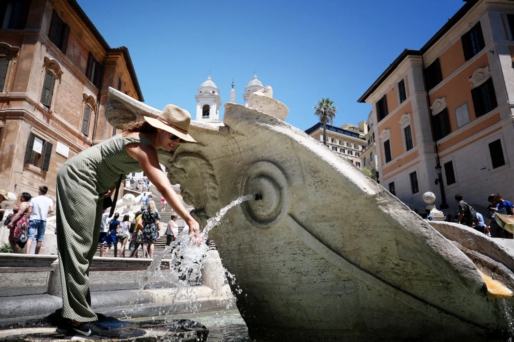 UE: feu vert des 27 au retour des touristes américains, même non vaccinés