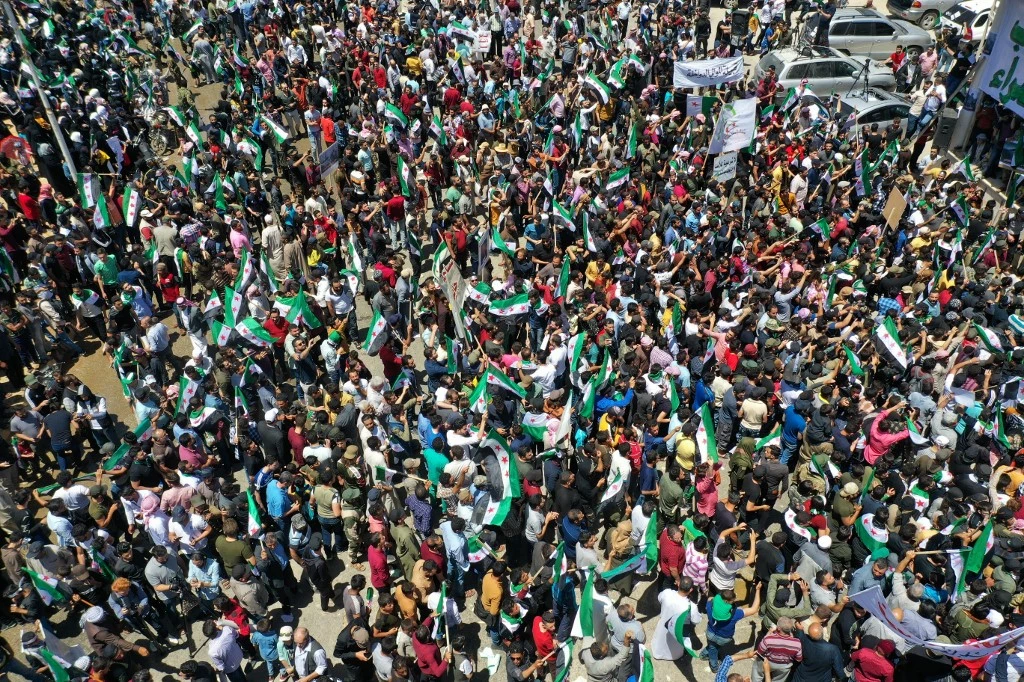 Syrie: six morts dans des manifestations à Minbej