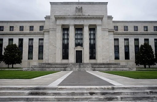 Aux Etats-Unis, l'activité des entreprises peine à repartir car les travailleurs manquent