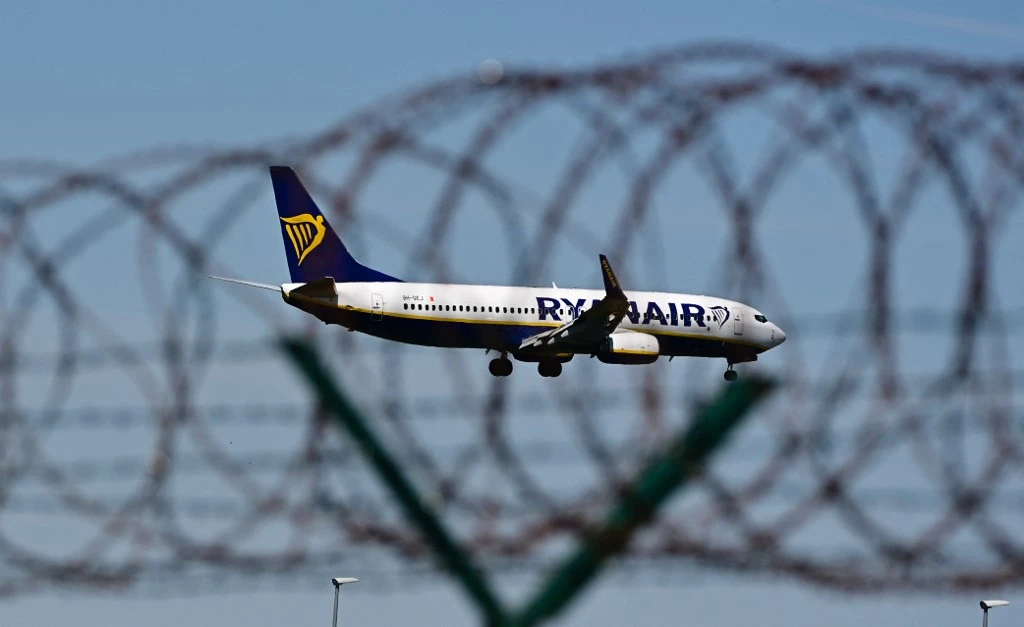 L'UE adopte de nouvelles sanctions contre Minsk après le déroutement du vol Ryanair