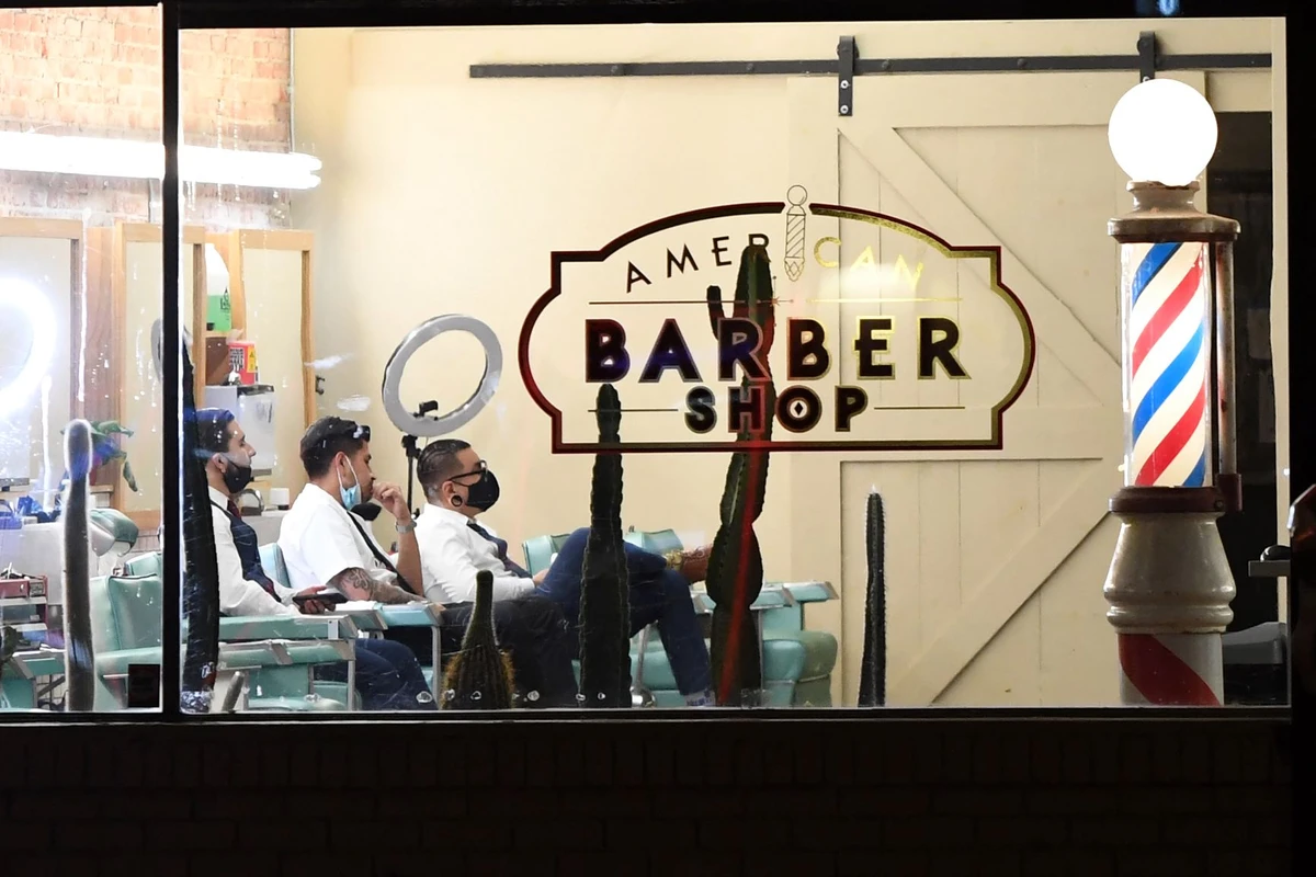 Aux Etats-Unis, les salons de coiffure afro-américains mis à contribution pour vacciner