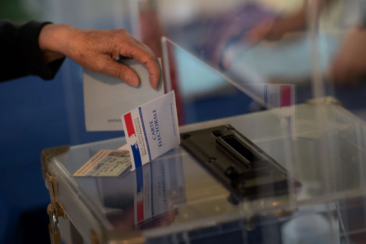 Régionales: des appels à la mobilisation qui ont du mal à se faire entendre