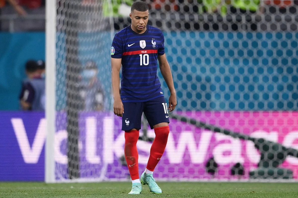 Euro: France et Croatie éliminées au bout de la folie, Suisse-Espagne en quarts