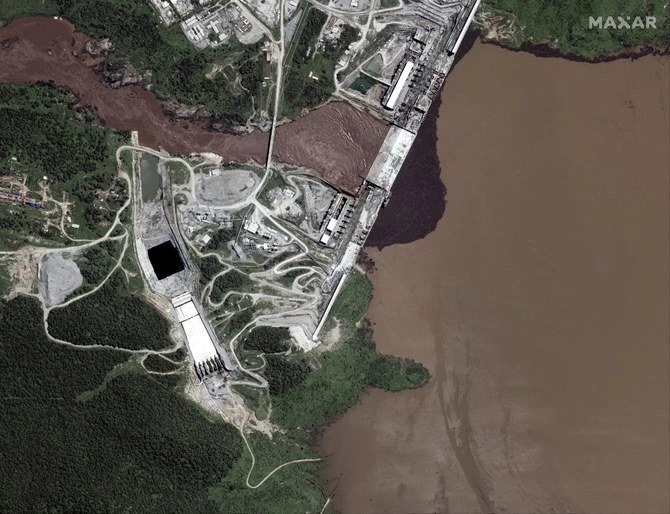 Ci-dessus, le projet du Grand barrage de la renaissance éthiopienne (Gerd) le 11 juillet 2020 (Maxar Technologies/AFP)