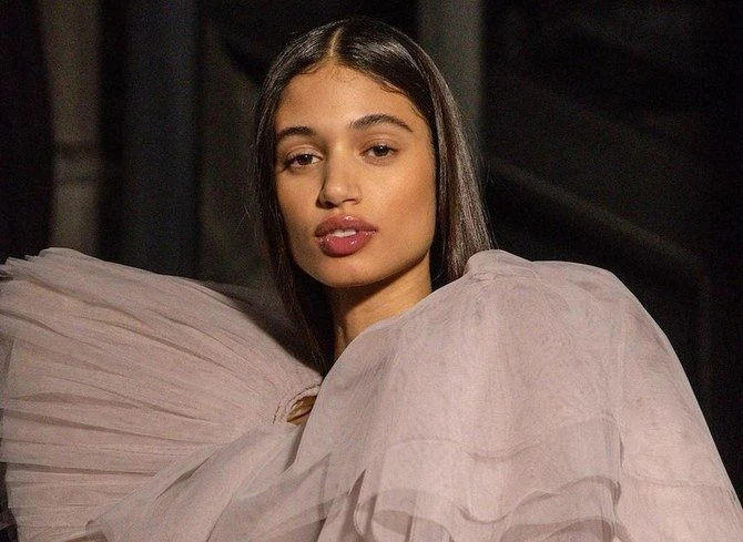 La mannequin Malika El-Maslouhi collabore avec un joaillier afghan