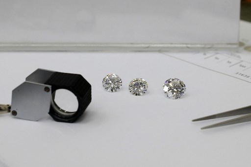 Un réseau franco-israélien d'escroquerie aux diamants démantelé