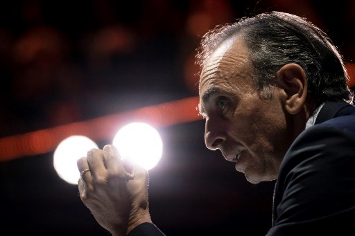 Depuis son arrivée en octobre 2019 sur CNews, en pleine polémique sur ses propos sur l'islam, les plaintes se sont multipliées à l'encontre de la chaîne d'info et du polémiste. (Photo, AFP)