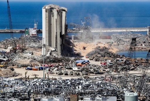Explosion du port de Beyrouth: le juge retoque la requête du Parlement