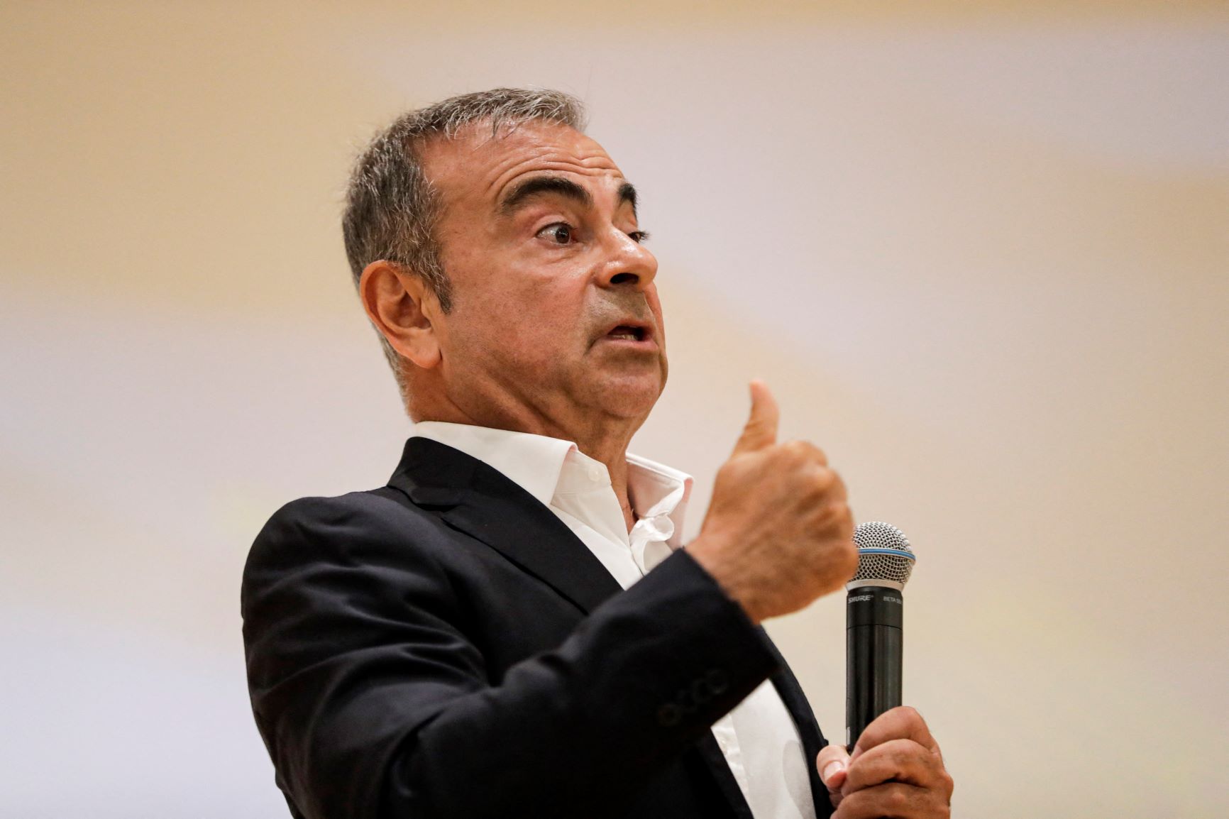 Japon: près de trois ans de prison requis contre deux complices de la fuite de Ghosn