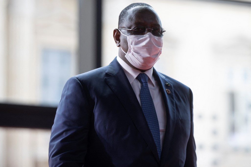 Covid: le président sénégalais Macky Sall menace de fermer les frontières