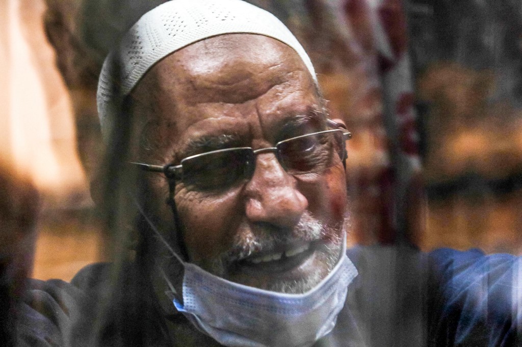 Egypte: prison à vie confirmée pour dix figures des Frères musulmans