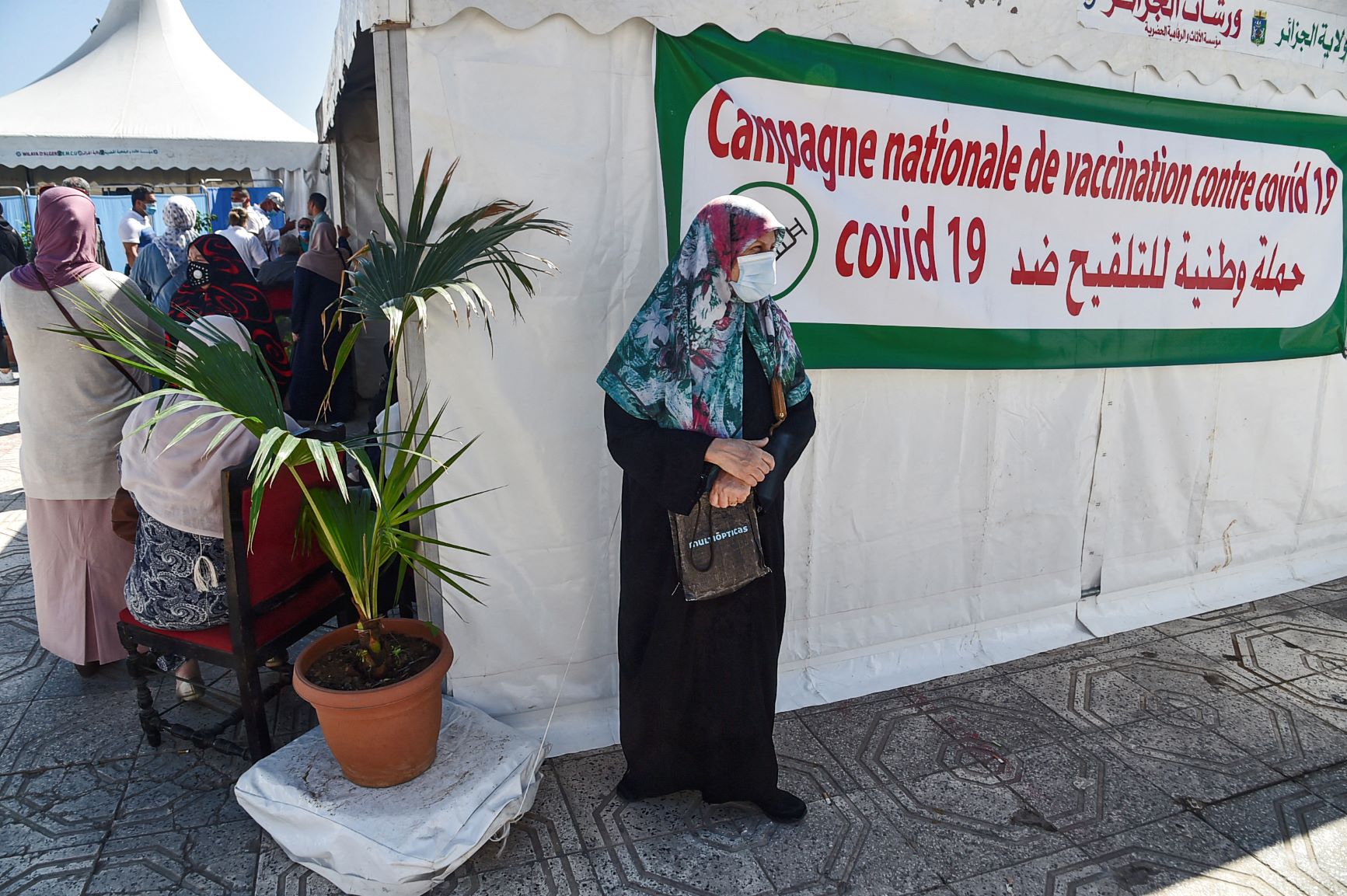 L'Algérie franchit de nouveau la barre des 500 contaminations par jour