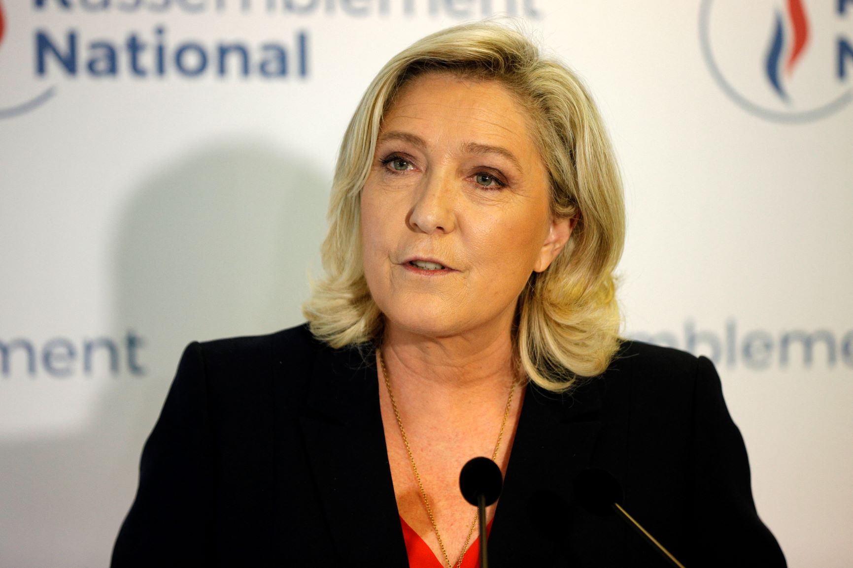 Le Pen et une quinzaine d'alliés dont Orban visent une «alliance» au Parlement européen