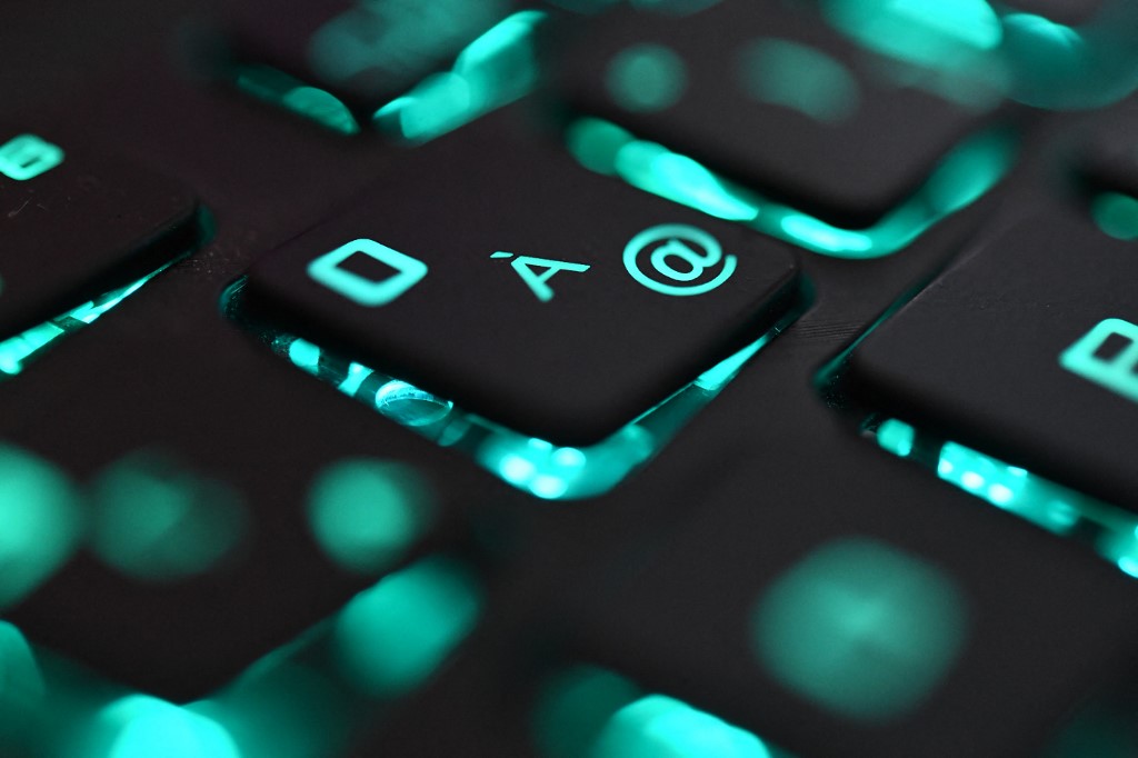 Cyberattaque géante: Kaseya espère redémarrer ses serveurs «au plus vite»