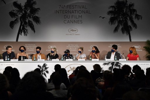 Le jury du 74e Festival de Cannes lors d'une conférence de presse, le 6 juillet 2021 (Photo, AFP)