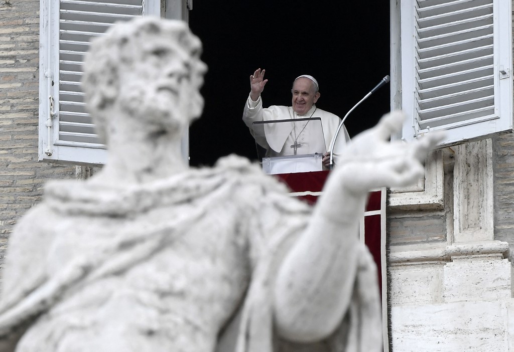 «Examens sanguins satisfaisants» pour le pape hospitalisé