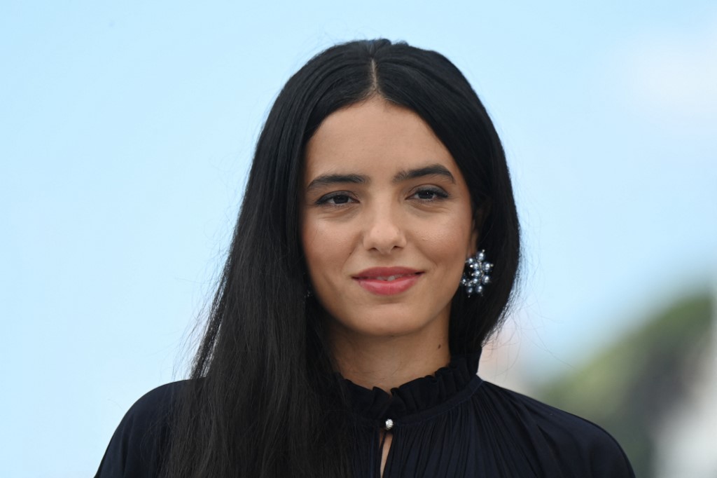 Cannes: Hafsia Herzi réalise un portrait délicat de femme dans les cités de Marseille