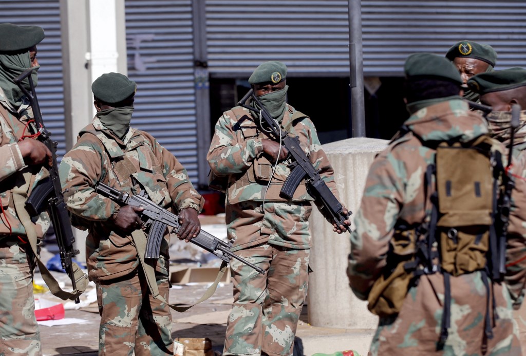 Afrique du Sud: 32 morts, les pillages toujours en cours