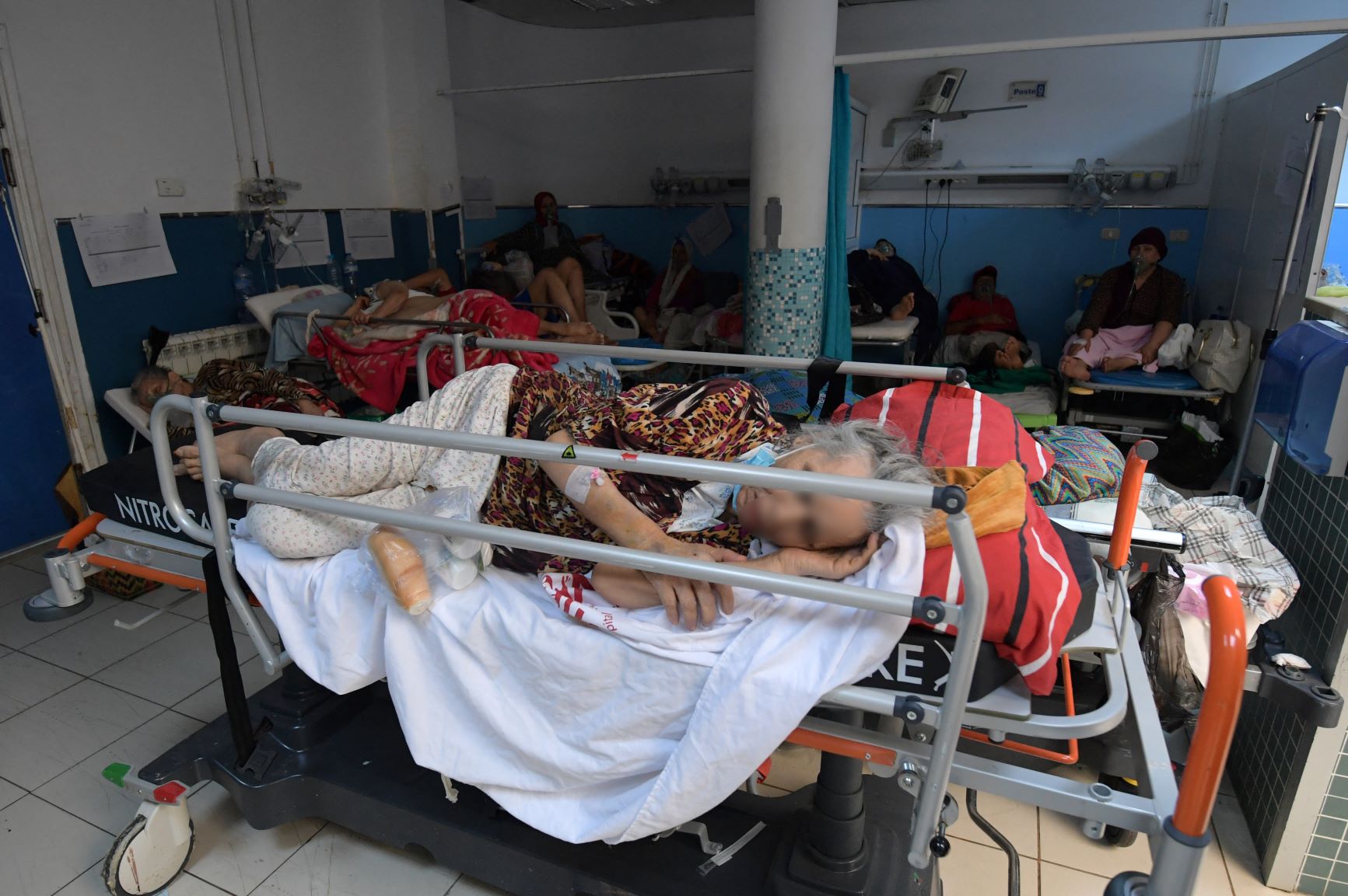 Les Tunisiens se cachent pour mourir