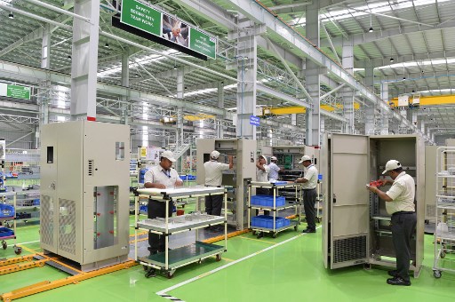 Japon: le patron de Mitsubishi Electric démissionne après un scandale