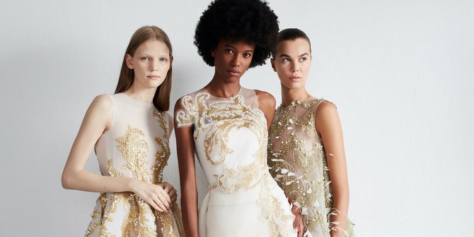 Le créateur syrien Rami al-Ali dévoile sa dernière collection haute couture à Paris