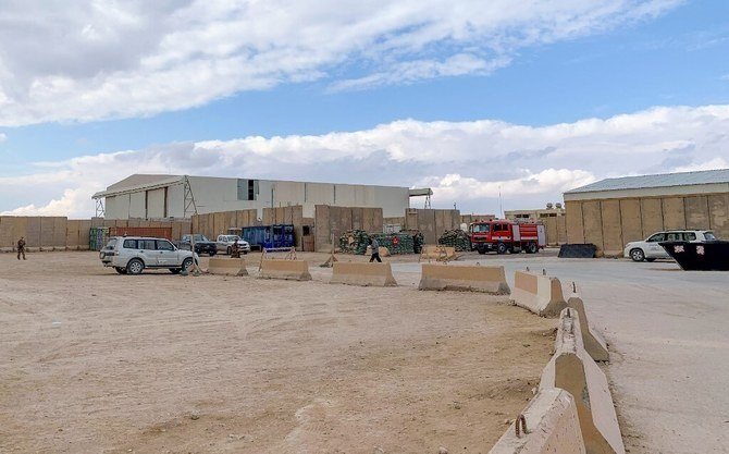 Une vue de l'intérieur de la base aérienne militaire d'Ain al-Asad abritant des troupes américaines et étrangères dans la province irakienne occidentale d'Anbar (Photo, AFP)