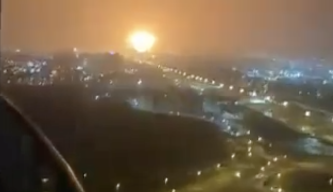 Incendie maîtrisé dans le principal port de Dubaï après une explosion