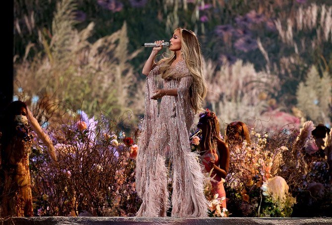 Zuhair Murad fête l'anniversaire de Jennifer Lopez par la mode