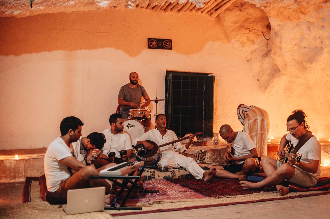 «Bori», premier album du groupe tunisien Dendri Stambeli Movement: Quand la musique réécrit notre patrimoine