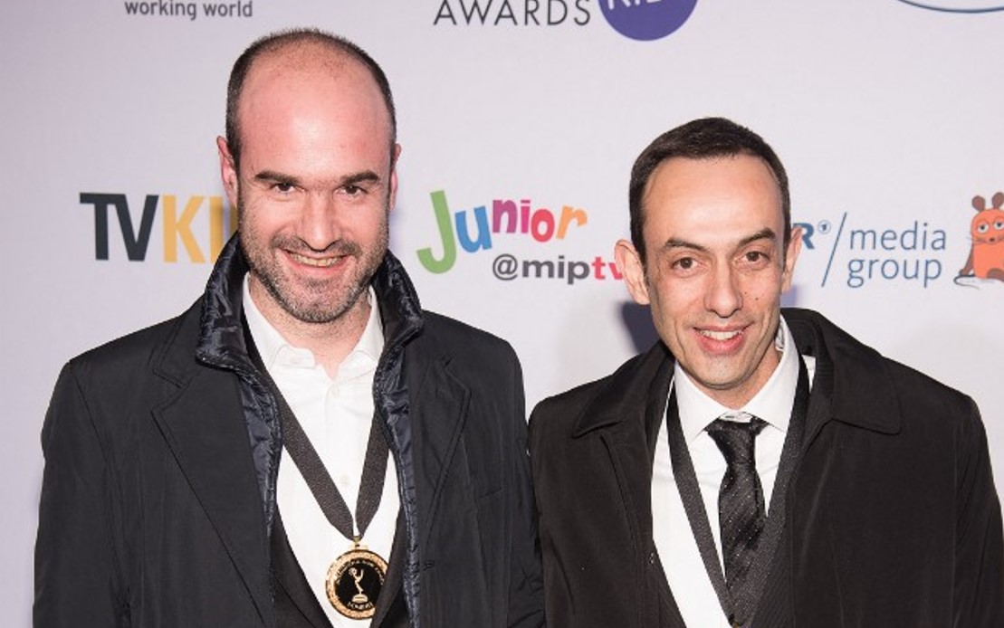 David Alaux (g) et Jean-François Tosti, deux des trois fondateurs de TAT productions, lors deu 3ème International Emmy Kids Awards annuel au Lighthouse à New York le 20 février 2015. Photo d’archives Dave Kotinsky / GETTY IMAGES NORTH AMERICA / Getty Images via AFP